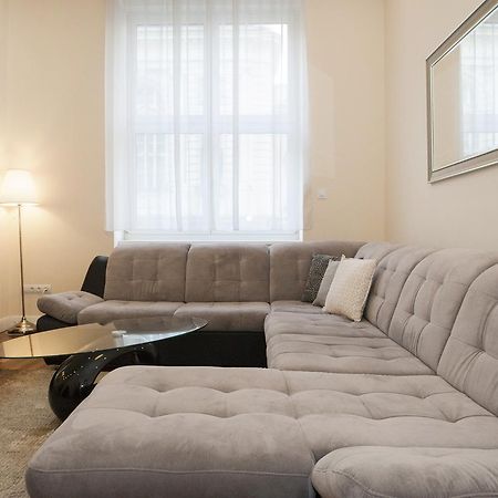 Anna Apartment Budapest Ngoại thất bức ảnh